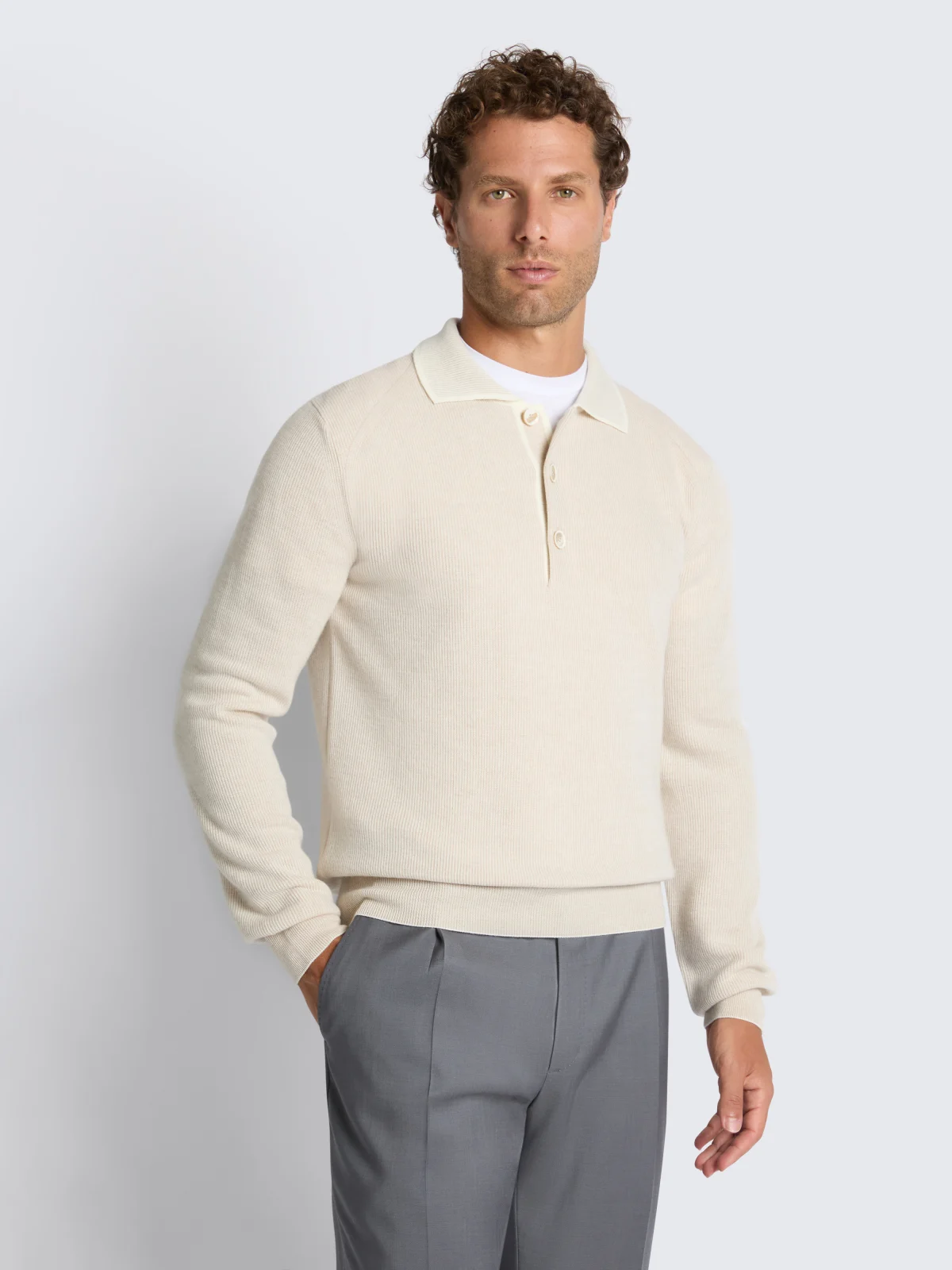 Polo dài tay màu beige - Brioni, ảnh chi tiết cùng mẫu