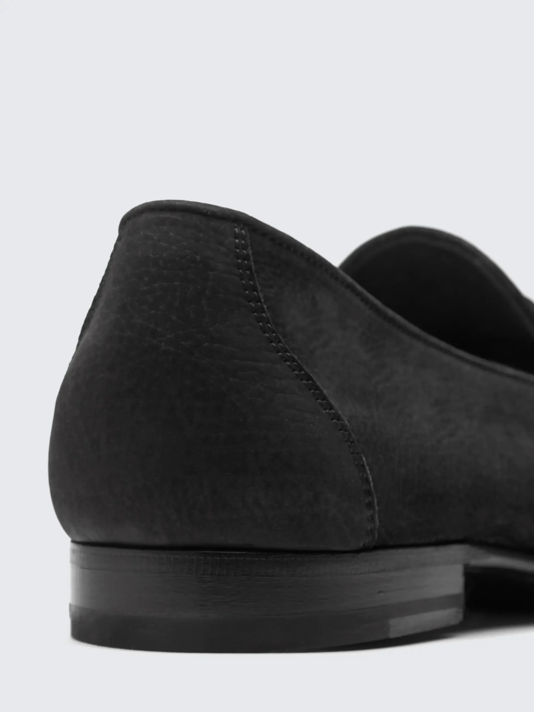 Giày Loafer Da Lộn Đen