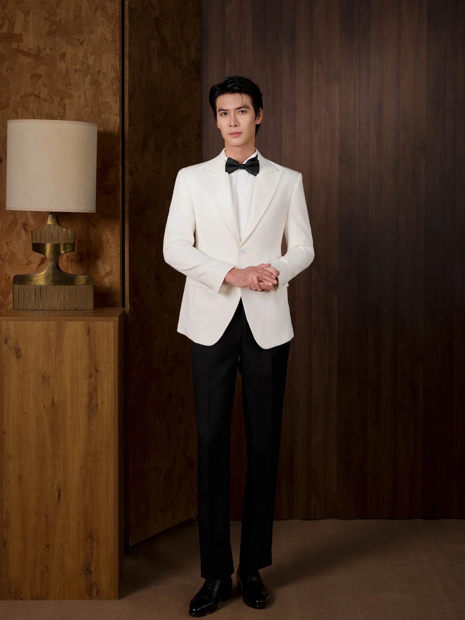 Suit Trắng